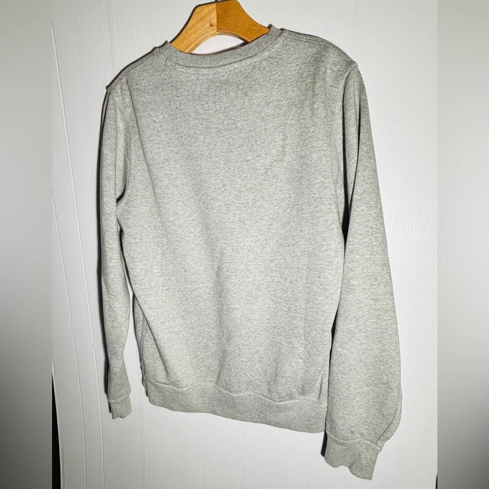 New no tags Nike Men's Light Gray Crewneck Sweater